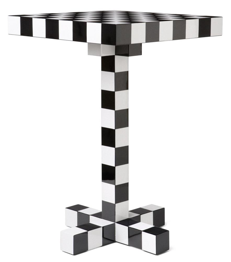 chess_table_by_moooi_33222