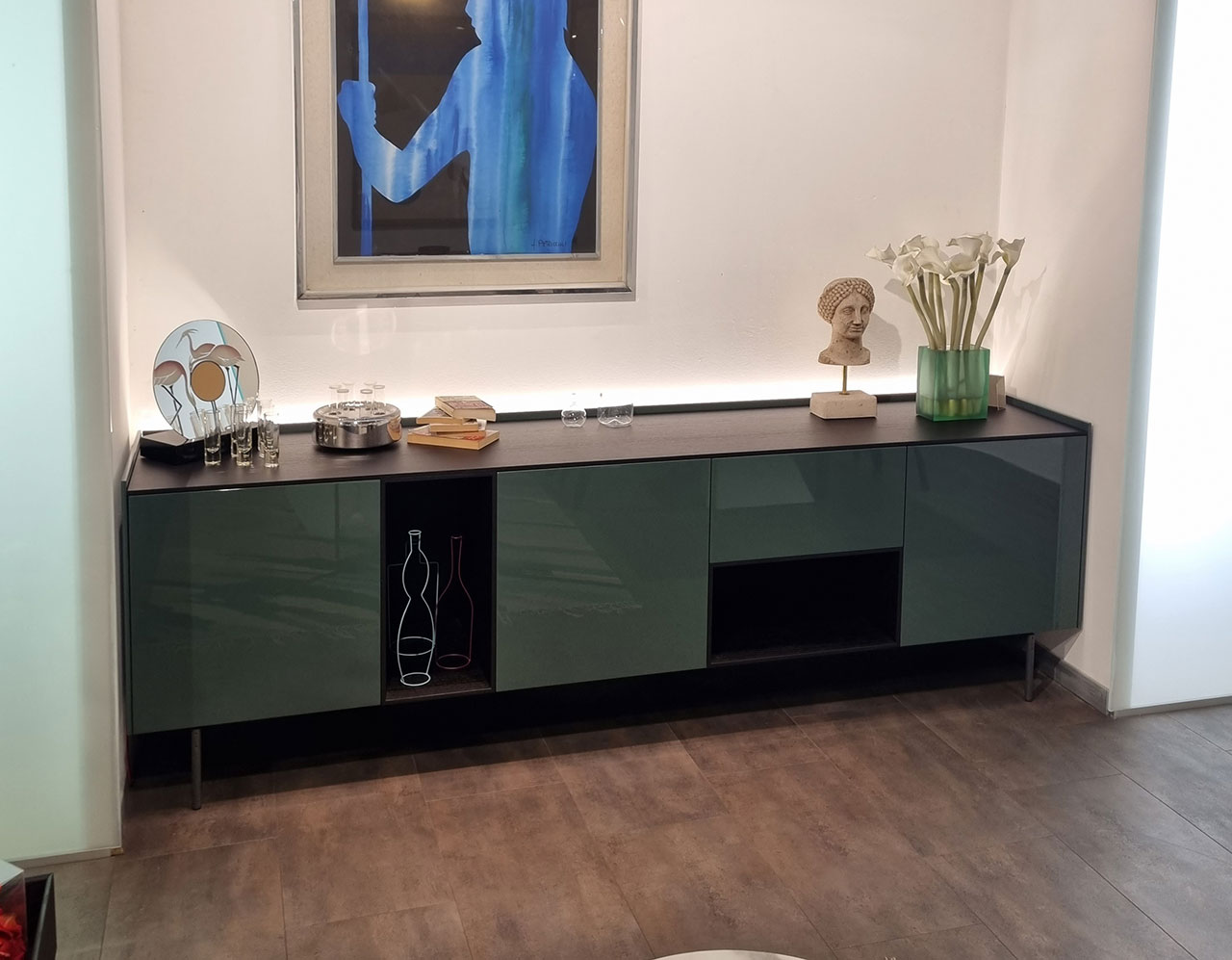 madia-in-rovere-e-laccato-lucido-della-lema-1_119600