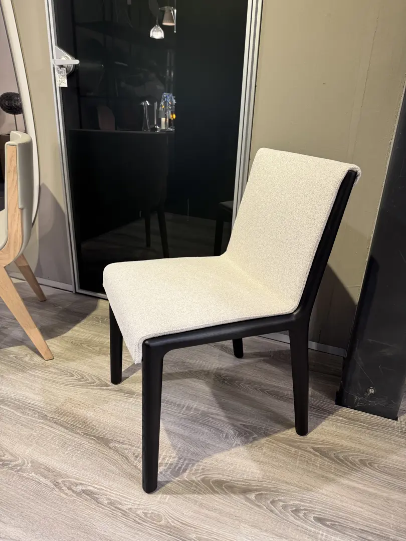 sedia-janet-molteni-c--disponibili-4-pezzi-1_123616