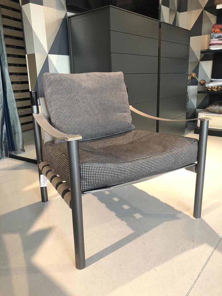 poltrona_iko_flounatevo