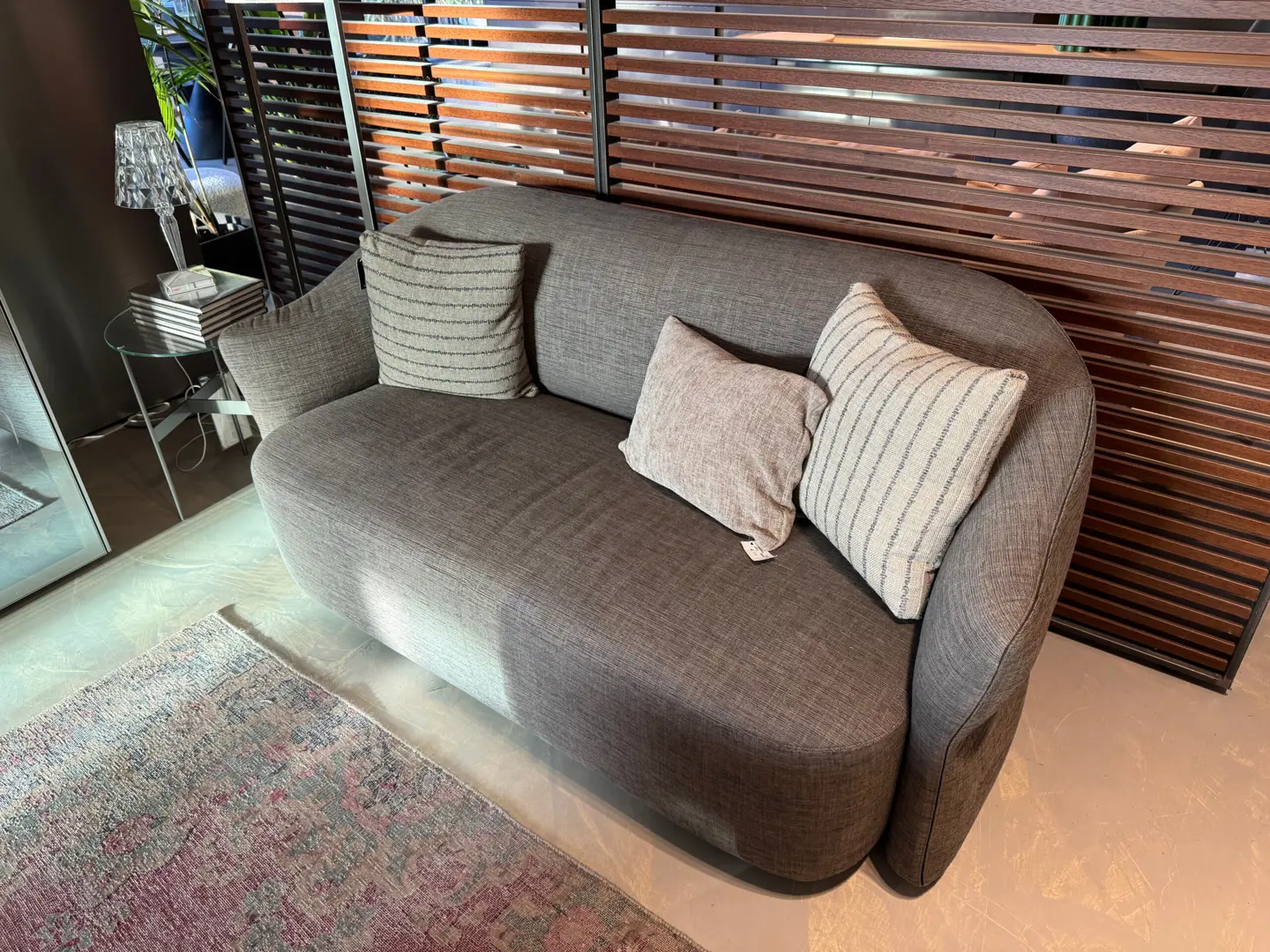 divanetto-madame-butterfly-flou_129498