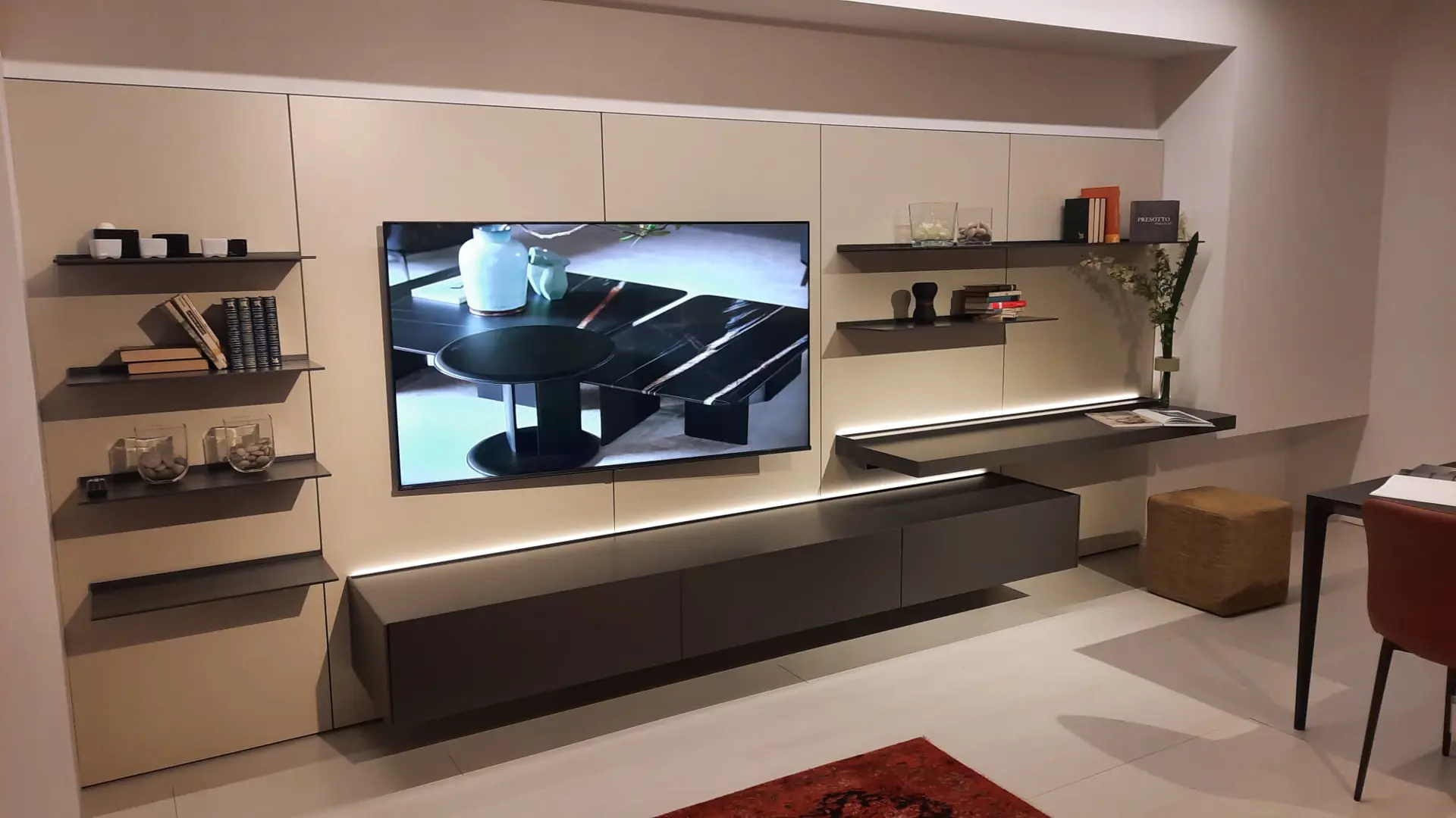 poliform-parete-code-1_130553