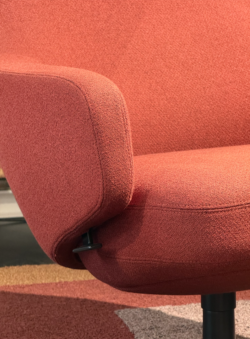 grand-repos---ottoman---vitra-1-2-3-4-5-6_130834