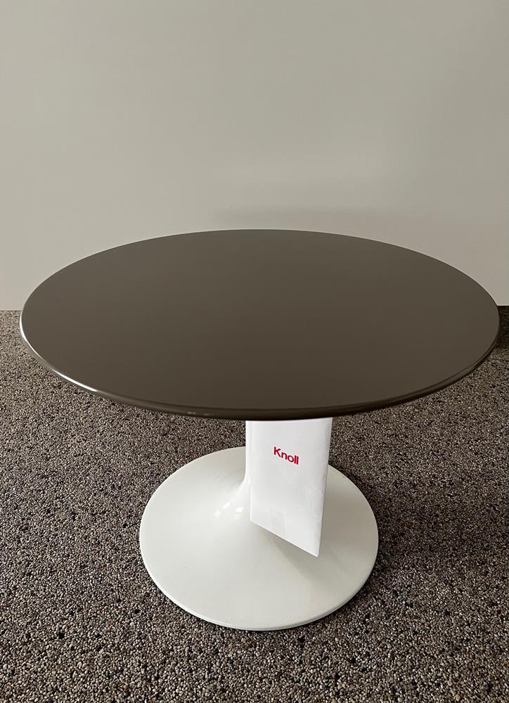 tavolino_tulip_eero_saarinen_35216