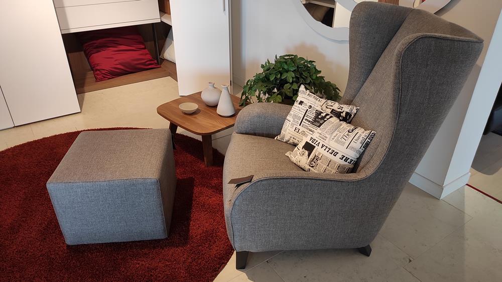 natuzzi_poltrona_marlene_con_pouf_34256